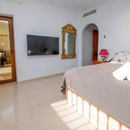 Castillos 12 * Manilva